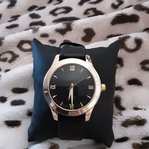 Men's dress watch ⌚